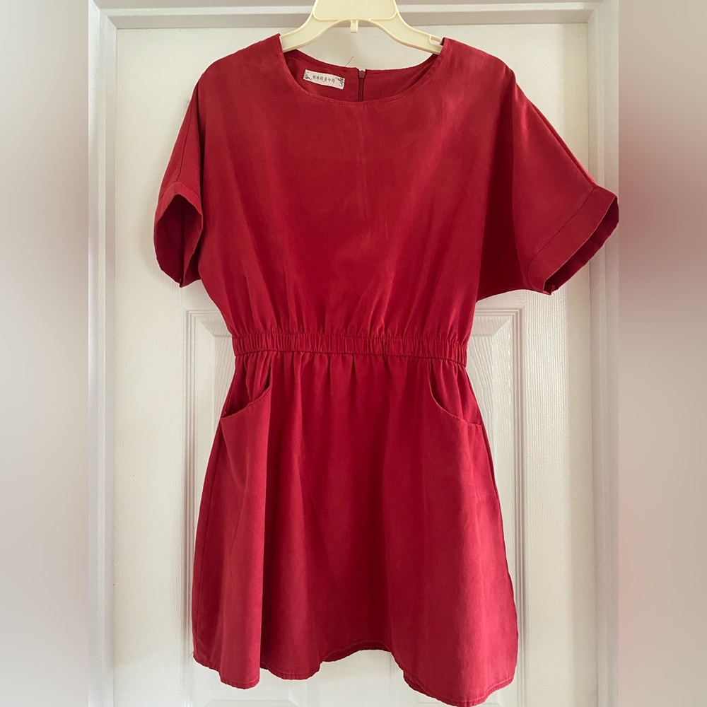 Red Short Sleeve Dress